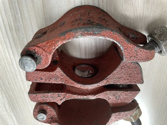 48 मिमी व्यास कास्ट आयरन संक्षारण प्रतिरोधी पाइप क्लैंप घुमावदार युग्मन मचान के लिए आपूर्तिकर्ता
